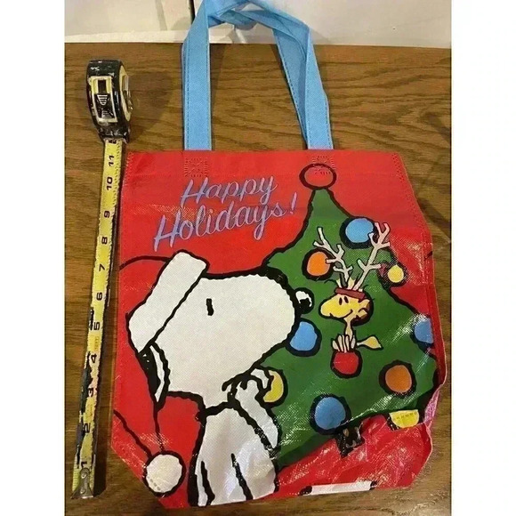 Snoopy Happy Holidays Mini Sack‎ 12” - Picture 3 of 3